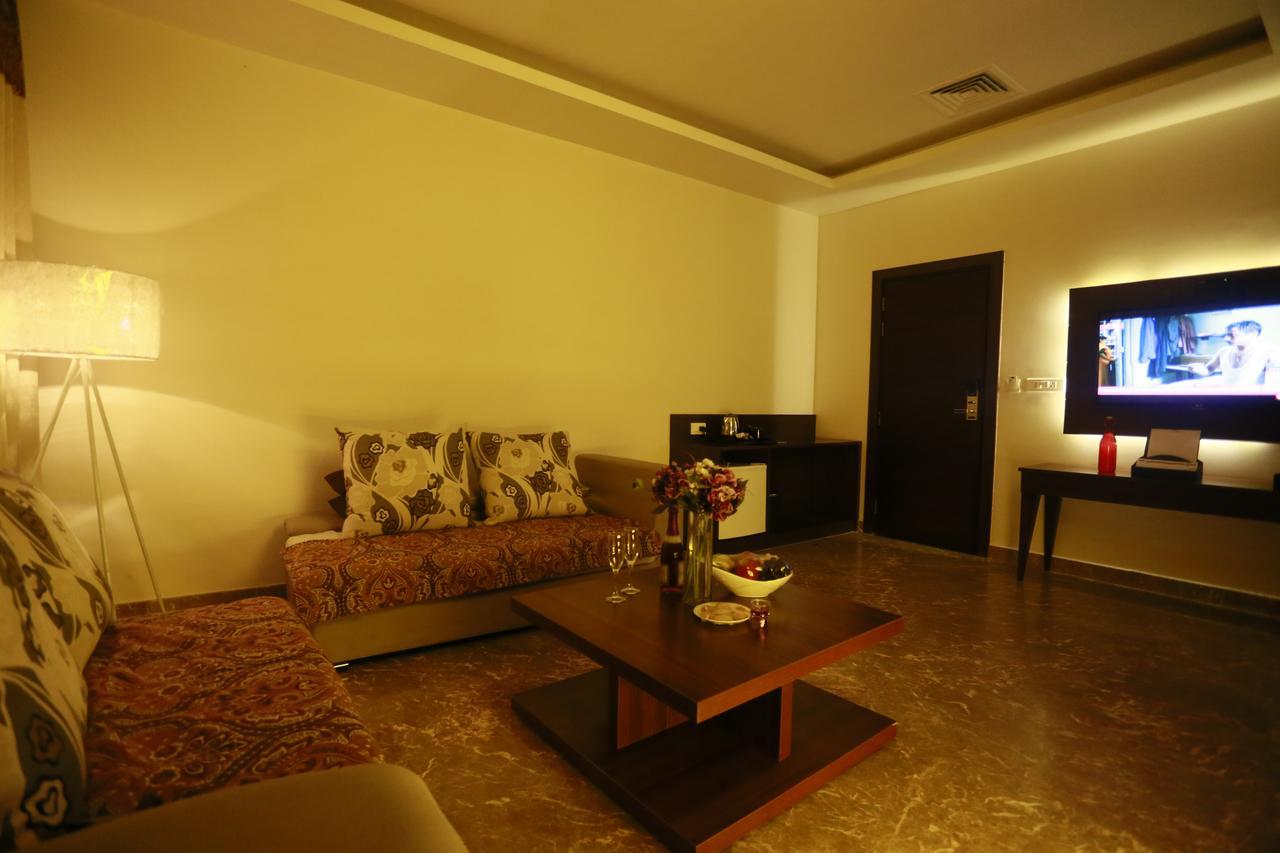 Hotel Alleviate Agra  Dış mekan fotoğraf
